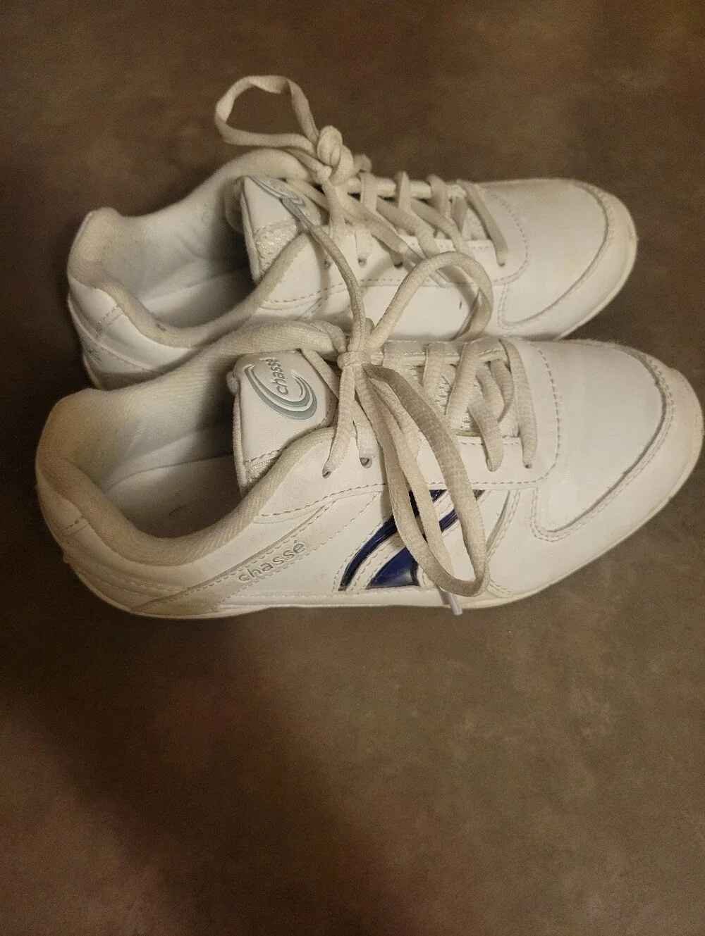 Chasse Cheerleading Shoes Size 4